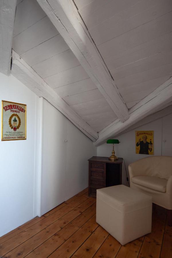 Serravallo'S Apartments Big Triëst Buitenkant foto